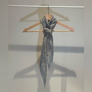 Echo Club 7 Gray Paisley Scarf